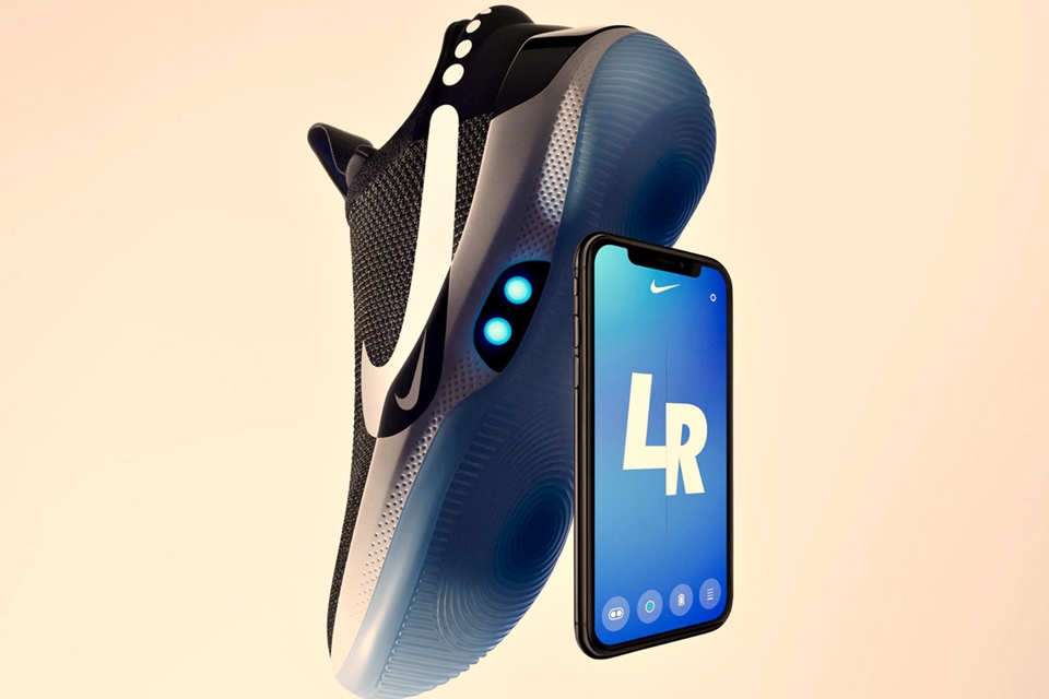 Imagem de Novos tênis da Nike têm ajuste automático com uso de app em smartphone no tecmundo