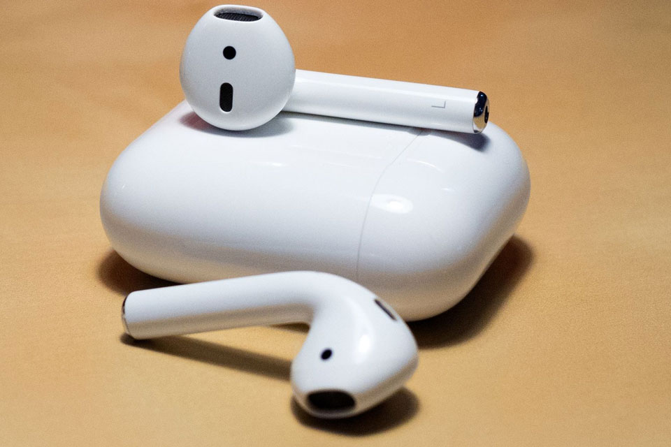 Imagem de Atualização do iOS 12 permite usar AirPods para espionar pessoas no tecmundo