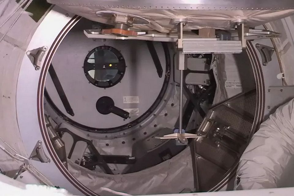 Imagem de Análise mostra que a ISS é tão limpa quanto o vestiário de uma academia no tecmundo