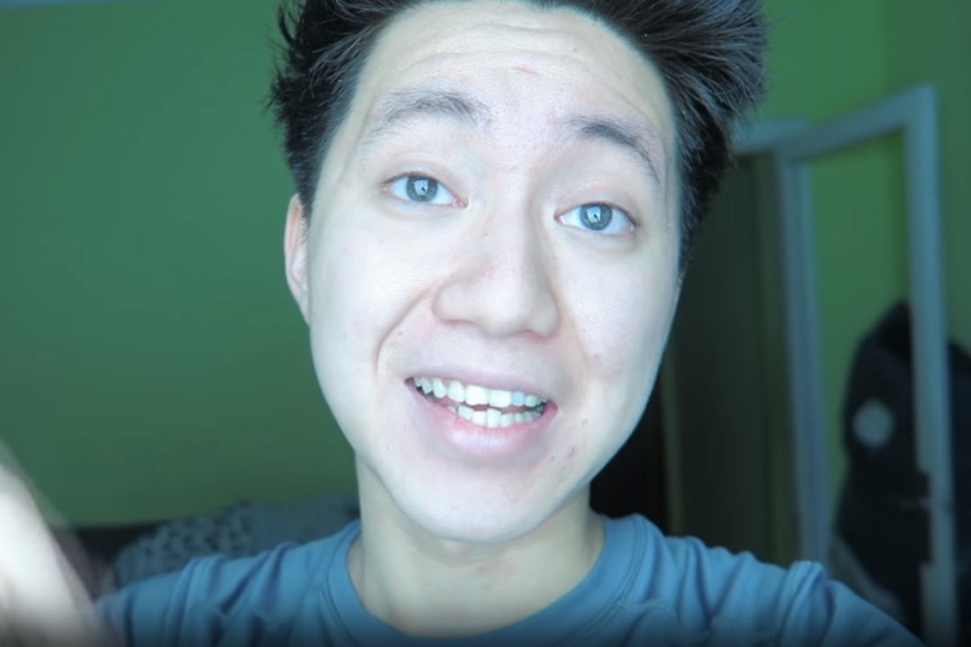 Imagem de Youtuber é multado por dar bolacha com pasta de dente a morador de rua no tecmundo