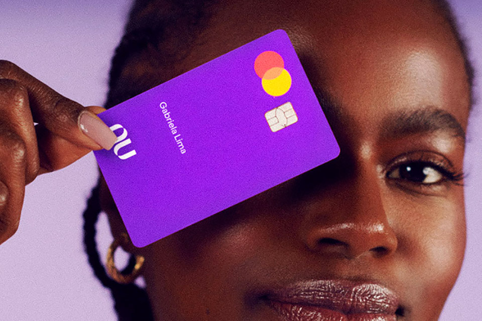 Imagem de Nubank vai aumentar limite do cartão de quase todos os clientes no tecmundo